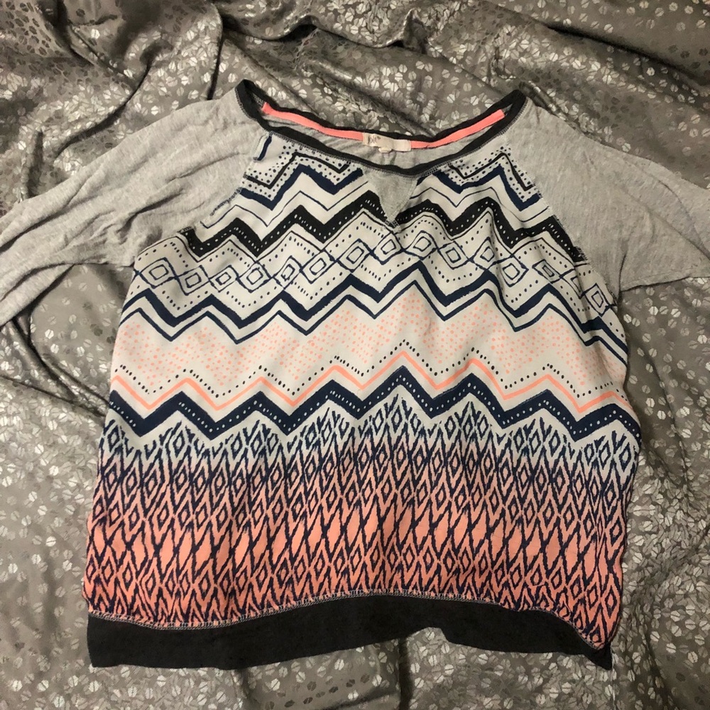 Half sleeve shirt